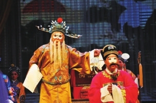 隴劇《假婿乘龍》亮相黃河之濱藝術(shù)節(jié)分會(huì)場(chǎng)