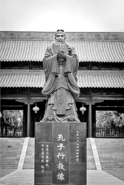 繪一幅壯闊的中國(guó)文學(xué)地圖——《深入文明史的中國(guó)思想史》寫作緣起